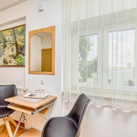 Matea Rooms فونتانا المظهر الخارجي الصورة