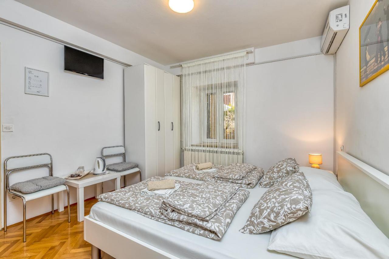 Matea Rooms فونتانا المظهر الخارجي الصورة
